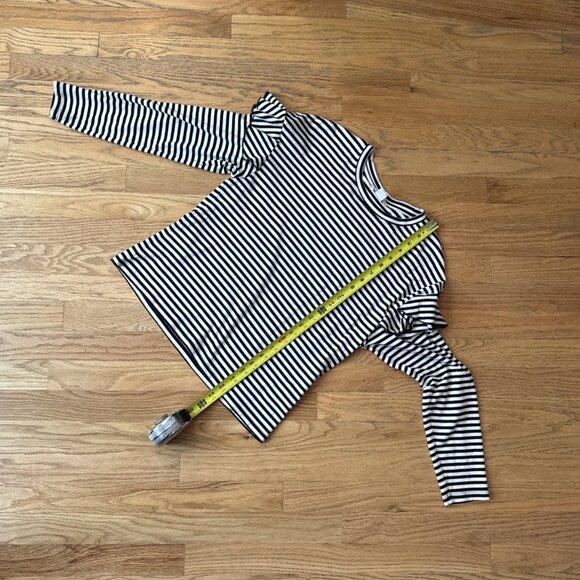 H&M Black & White Striped Ruffle Long Sleeve Top Size Medium - Picture 15 of 15